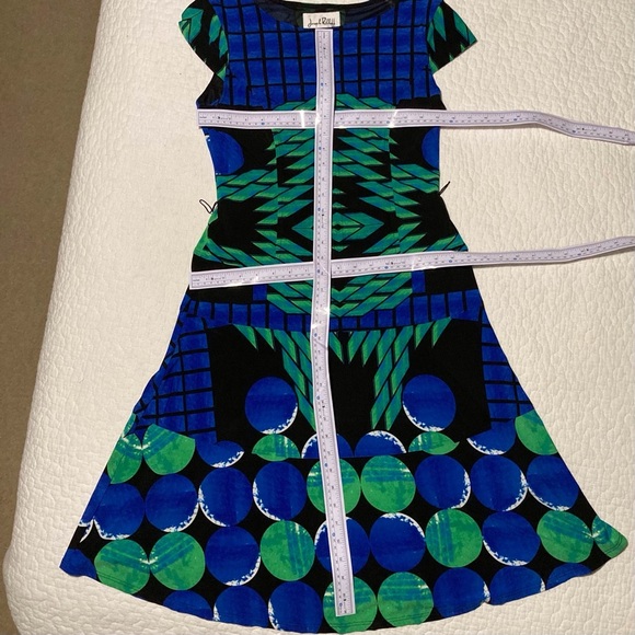 Joseph Ribkoff Midi Knit Dress in Bold Graphic Pattern | Cap Sleeves - Picture 4 of 16